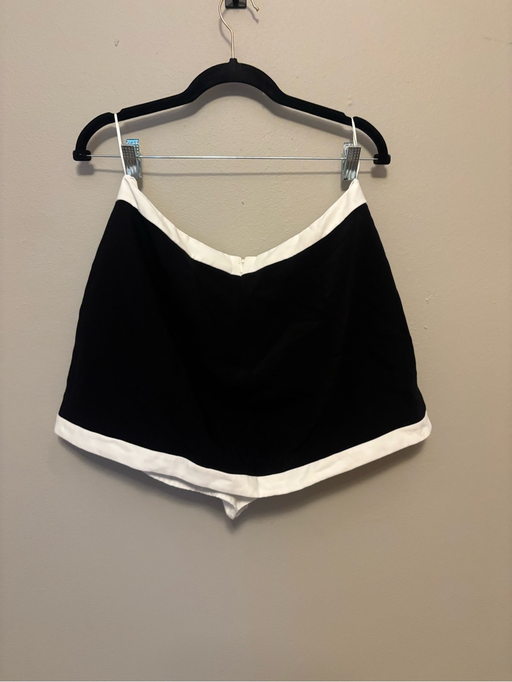 Amanda Uprichard Porsha Skort XL - Picture 6 of 6